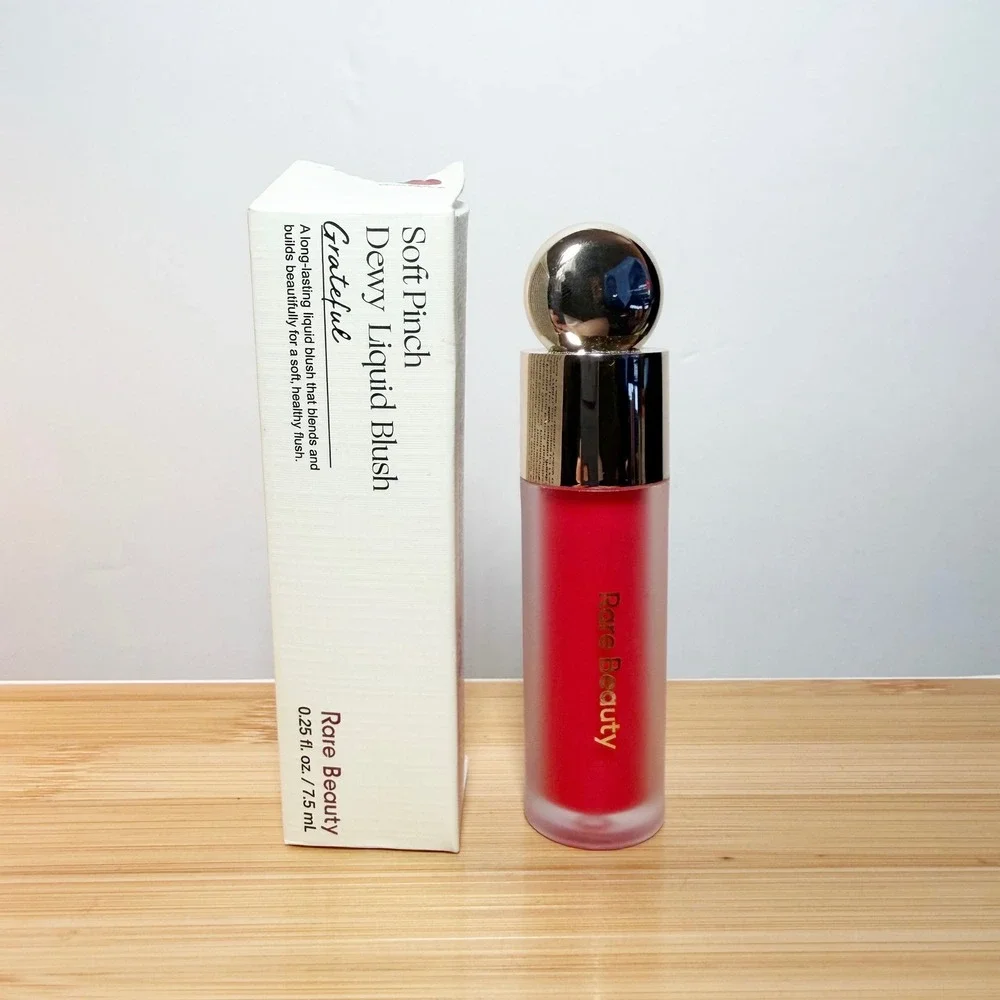 Rare Beauty Soft Pinch Dewy Liquid Blush Grateful, True Red 0.25 fl oz 7.5ml NIB